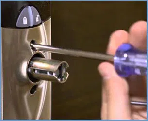  Waltham Lock And Locksmith Waltham, MA 781-519-7233